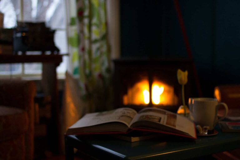 15 of the best books to read on cozy winter days